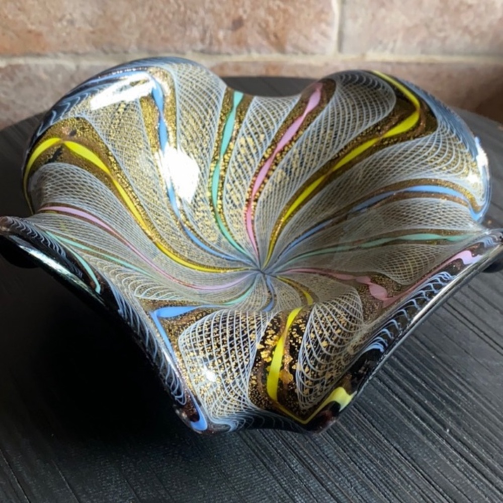 Fratelli Toso Murano Rainbow Ribbons Black Gold Flecks Italian Art Glass Bowl